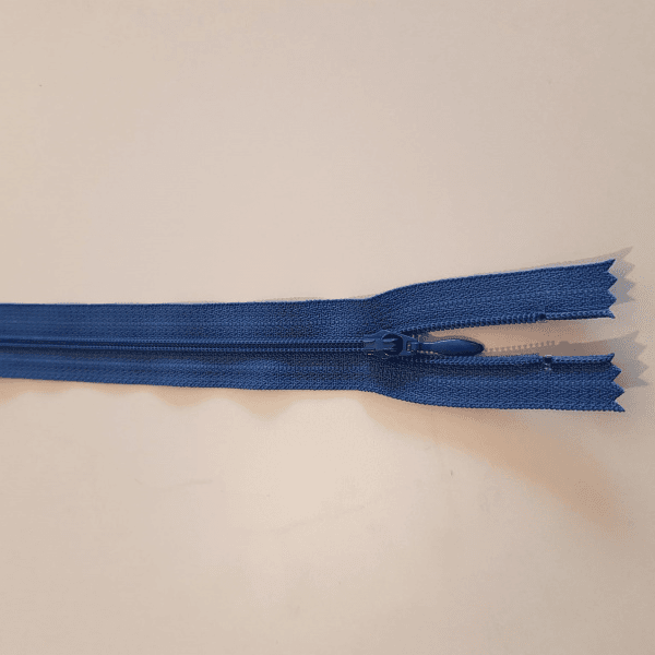 Ykk 4 mm BLÅ spiral 25 cm glidelås